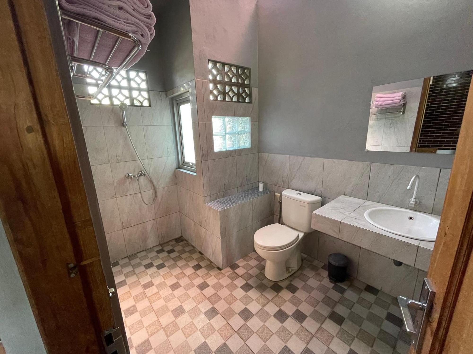 Saka Homestay Boutique & Cafe Magelang Eksteriør billede